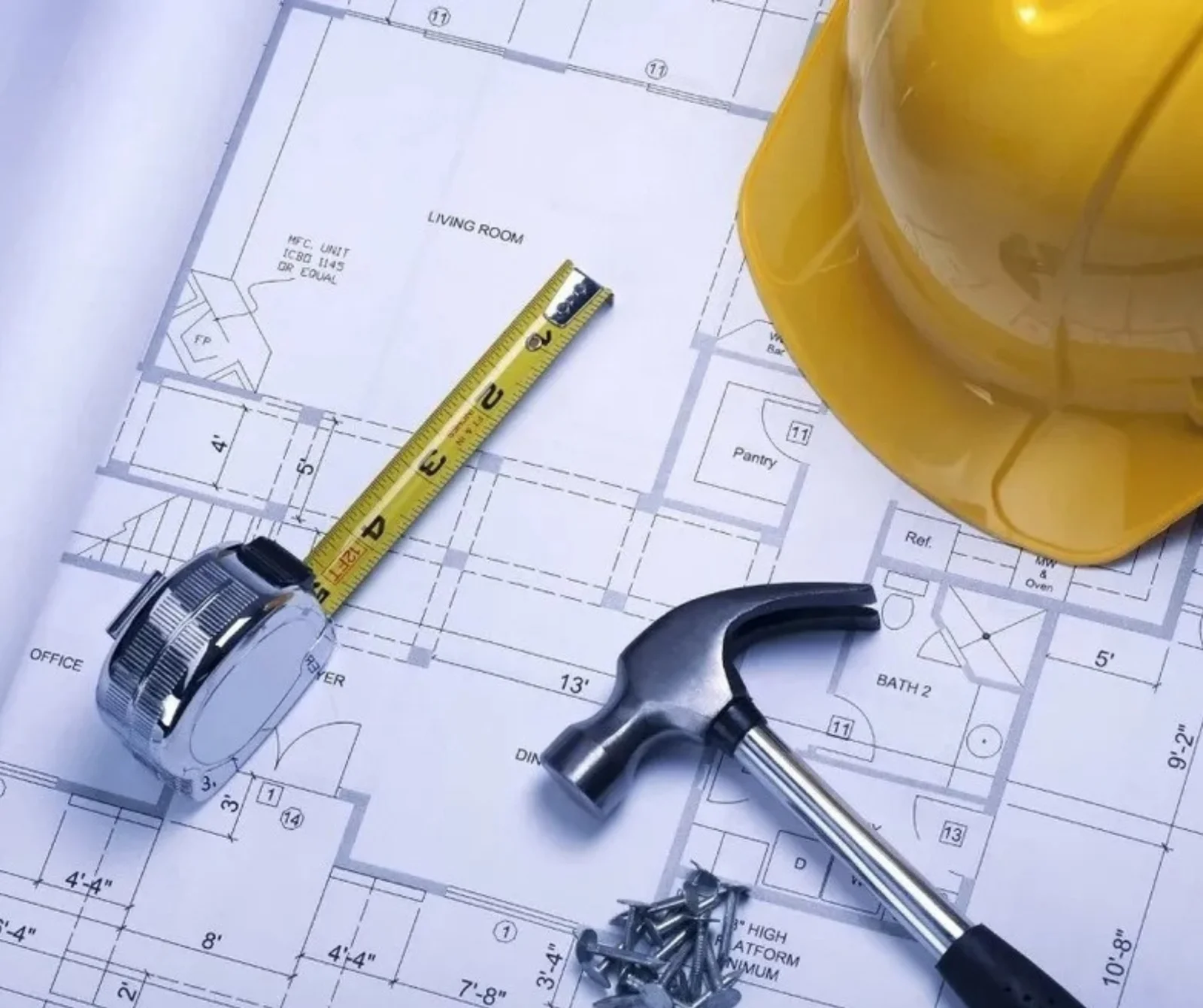 Planos y herramientas de construcción